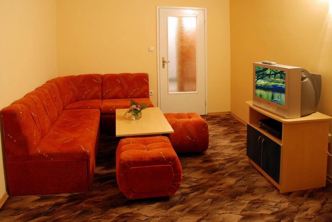 Hotel Tourist center Momina Krepost à Veliko Tarnovo Extérieur photo