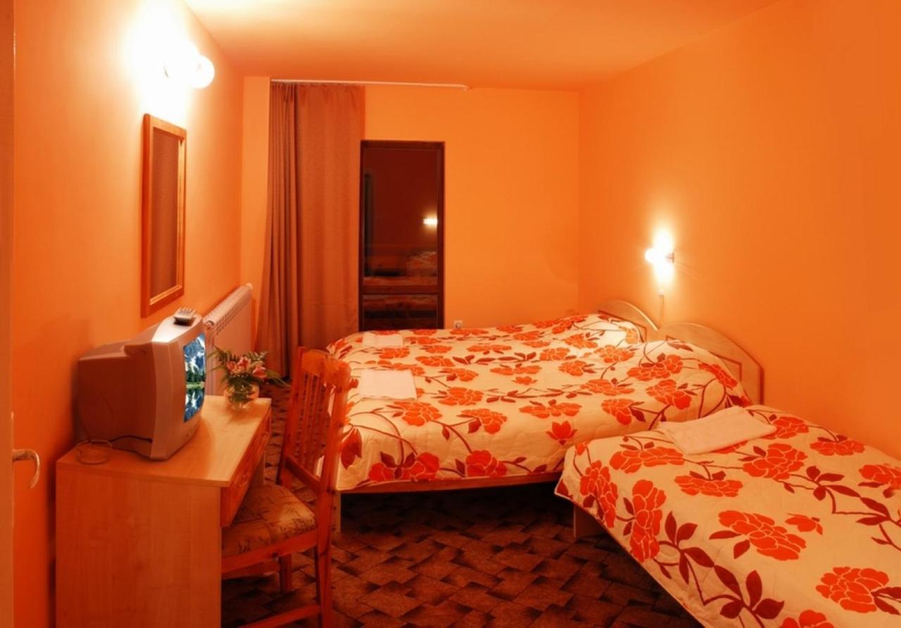 Hotel Tourist center Momina Krepost à Veliko Tarnovo Extérieur photo